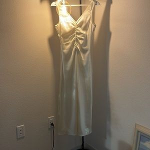 H&M Crème Satin Dress